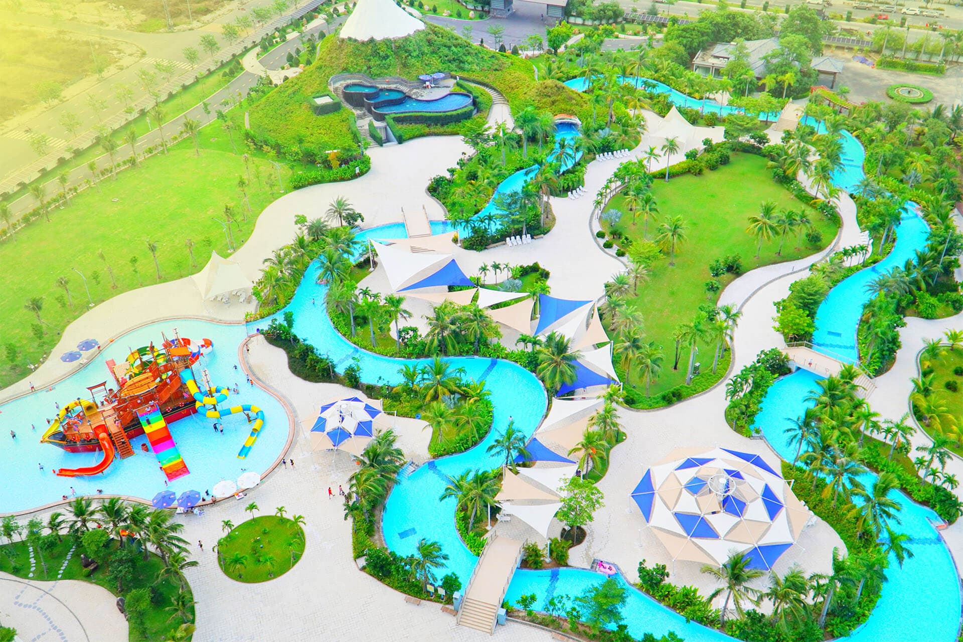 Mikazuki Water Park 365: Японское путешествие к благополучию