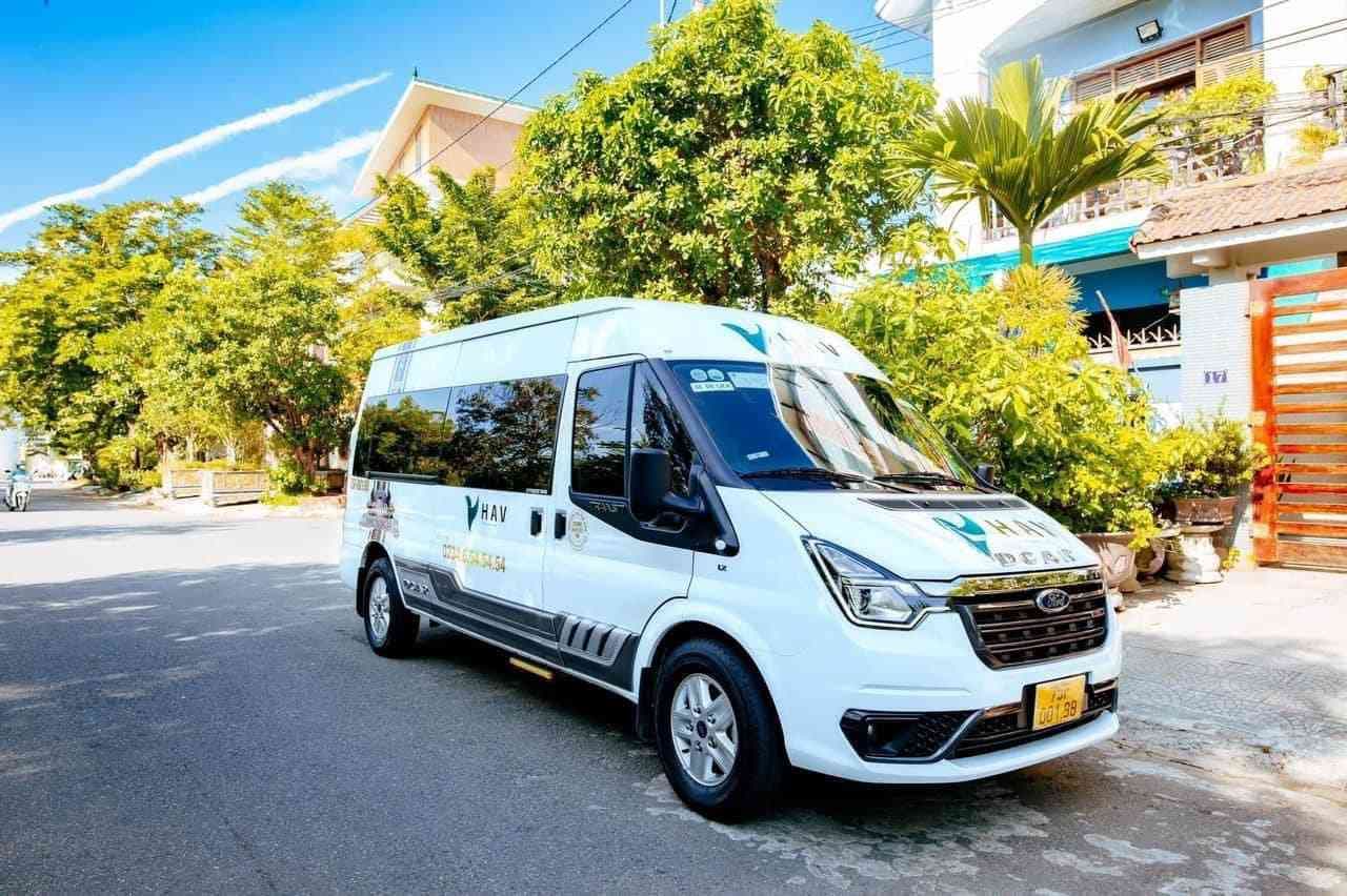 HAV Limousine (Da Nang - Hue)